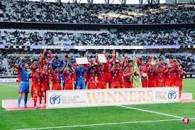 二人都是脖子以下世界级，巴神问题不在脖子以上，内马尔问题脖子上、下都有