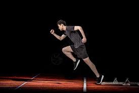 利物浦连续五场不败 排名紧追曼城