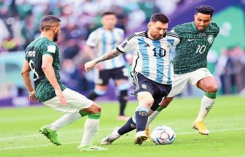 新英雄，大揭秘！《高能英雄》新英雄海拉11月23日强势登场