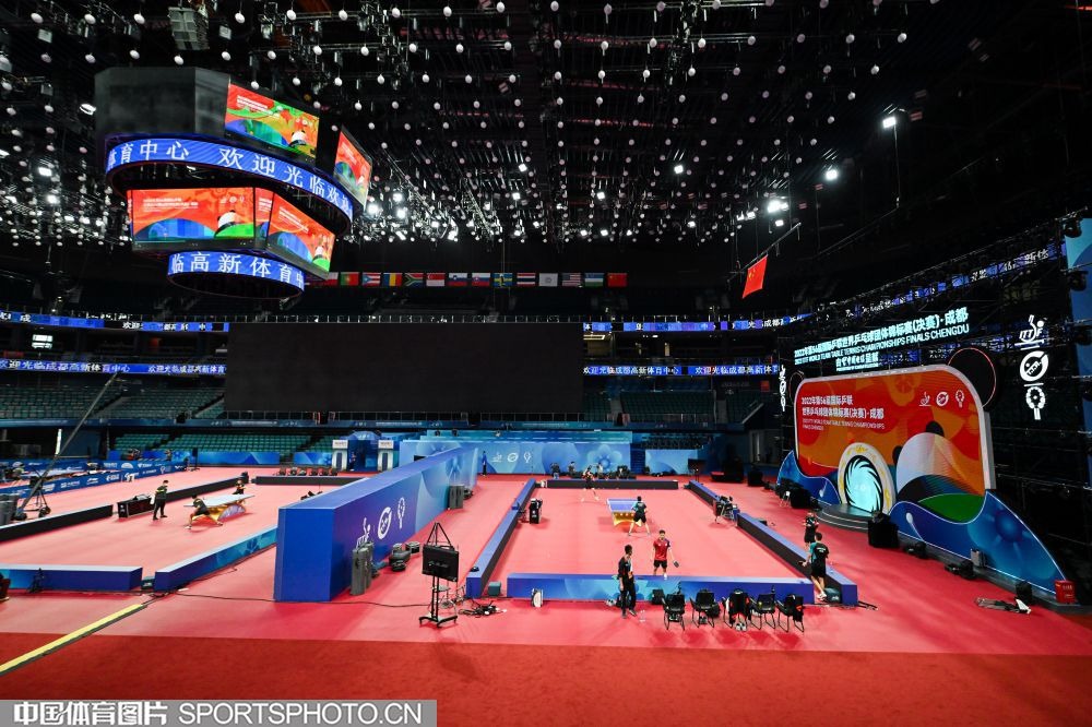 电讯报：弗莱彻的战术安排显著放大了谢什科在禁区内的威胁